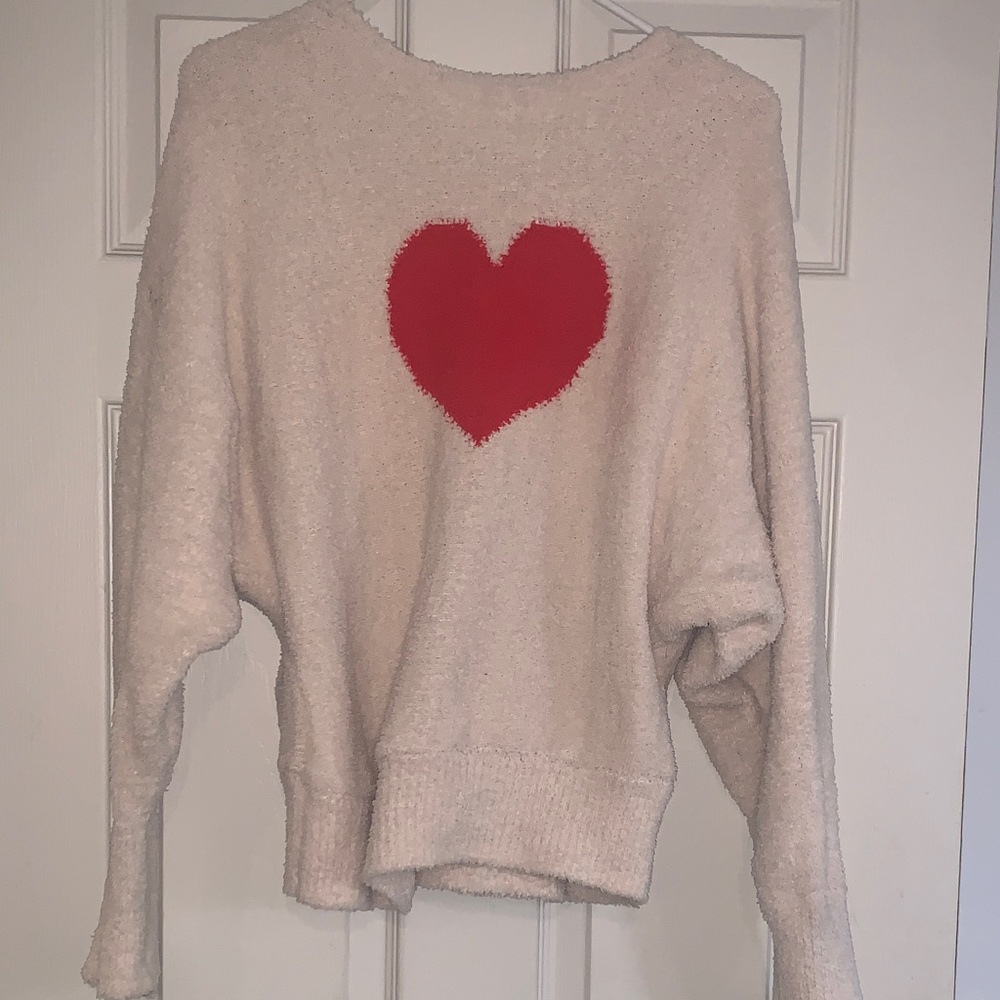 Jessica Simpson Cream Sweater with Red Heart